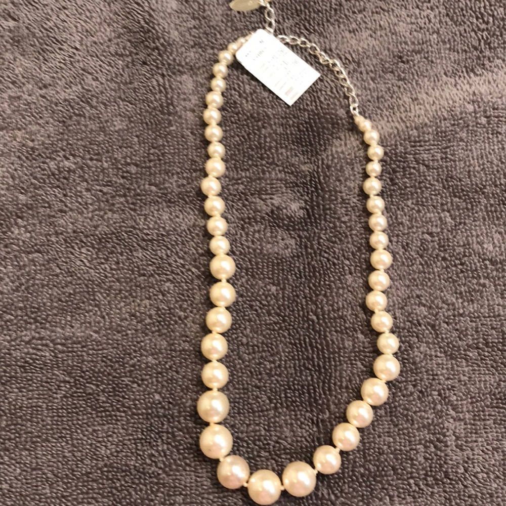 Talbots pearl necklace